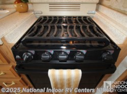 Used 2003 Newmar Scottsdale 3257 available in Lawrenceville, Georgia