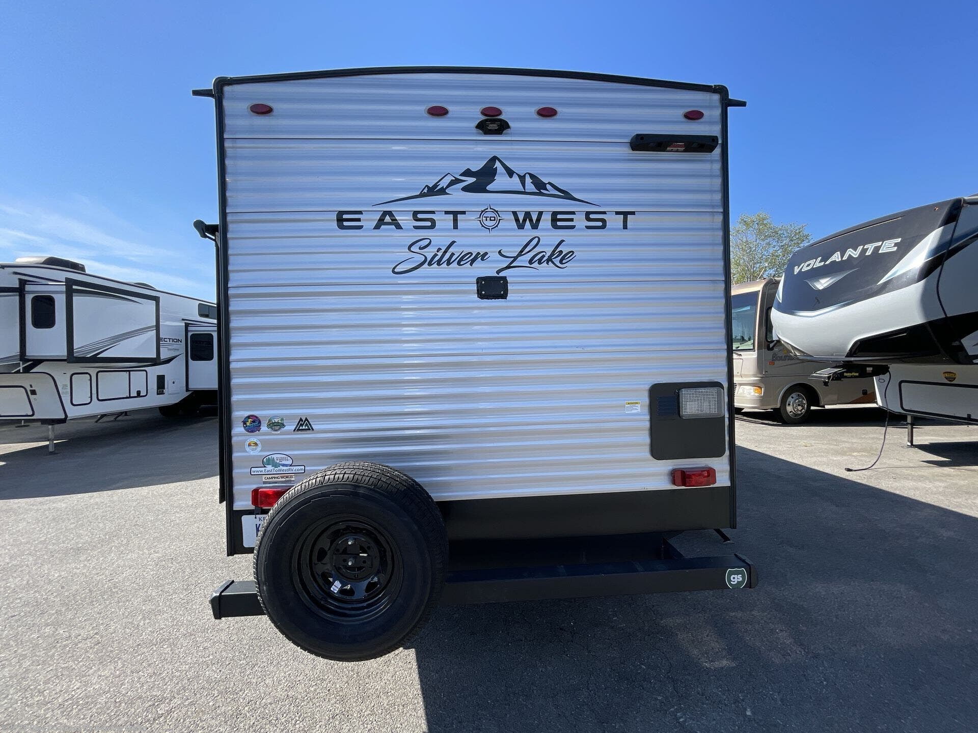 Used 2024 Forest River Silver Lake 26KRB available in Bowling Green, Kentucky