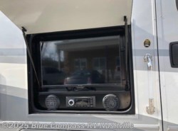 New 2019 Winnebago Adventurer available in Lebanon, Tennessee