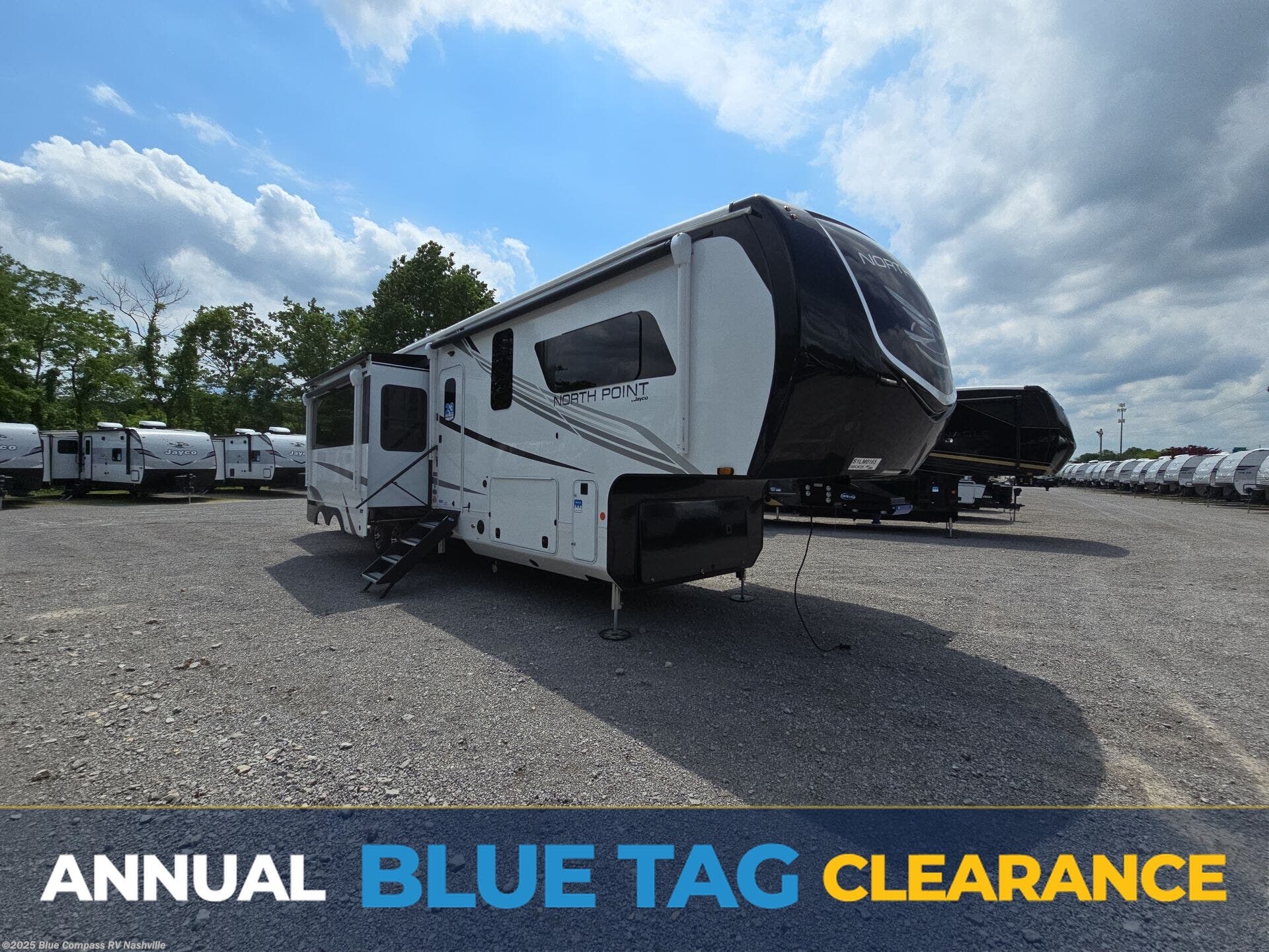New 2025 Jayco North Point 390CKDS available in Lebanon, Tennessee