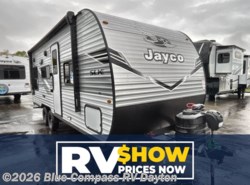 New 2026 Jayco Jay Flight SLX 210QB available in New Carlisle, Ohio
