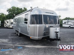 New 2018 Airstream Flying Cloud 27FB available in Fort Worth, Texas