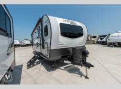 Used 2020 Forest River Rockwood Mini Lite 2506S available in Fort Worth, Texas