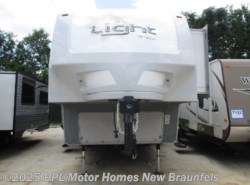 Used 2012 Open Range Light 297RLS available in New Braunfels, Texas