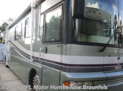 Used 2001 Winnebago Ultimate Freedom 40JD available in New Braunfels, Texas