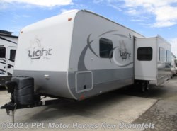 Used 2015 Open Range Light 307BHS available in New Braunfels, Texas