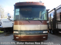 Used 2005 Monaco RV Windsor 40PDQ available in New Braunfels, Texas