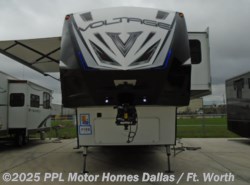 Used 2016 Dutchmen Voltage 3970 available in Cleburne, Texas