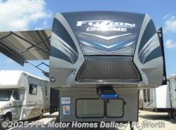 Used 2015 Keystone Fuzion Chrome 422 available in Cleburne, Texas