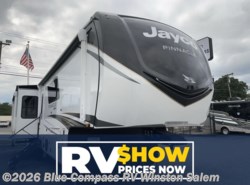 New 2026 Jayco Pinnacle 36FBTS available in Rural Hall, North Carolina