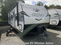 New 2026 Jayco Jay Flight SLX 261BHS available in Rural Hall, North Carolina
