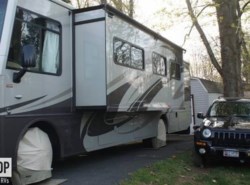 Used 2013 Winnebago Vista 35 F available in Pasadena, Maryland