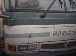 Used 1999 Damon Intruder 35 available in South Portland, Maine