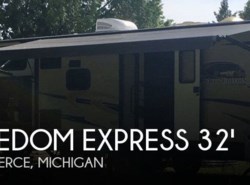 Used 2015 Coachmen Freedom Express 320 BHDS Liberty Edition available in Commerce, Michigan