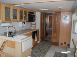 Used 2000 Rexhall RoseAir 3650 HL available in Maryland, New York