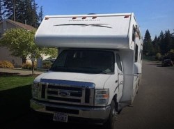 Used 2008 Winnebago Access 31 available in Port Orchard, Washington