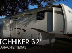 Used 2010 Nu-Wa Hitchhiker LS 32.5 FKSBG available in Waxahachie, Texas