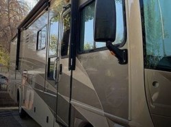 Used 2006 Fleetwood Pace Arrow 40 available in Tarzana, California