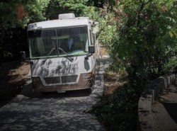 Used 2004 Tiffin Allegro 30 available in Orinda, California