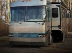 Used 2004 Beaver Monterey 40 Laguna available in Blackstone, Massachusetts