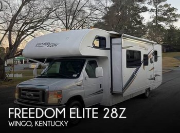 Used 2014 Thor Motor Coach Freedom Elite 28Z available in Wingo, Kentucky
