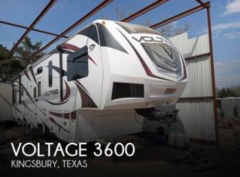 Used 2013 Dutchmen Voltage 3600 available in Kingsbury, Texas
