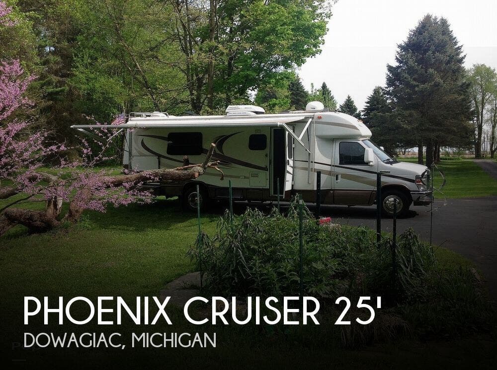 Used 2015 Phoenix Cruiser M2552 available in Dowagiac, Michigan