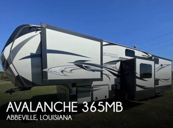 Used 2017 Keystone Avalanche 365MB available in Abbeville, Louisiana