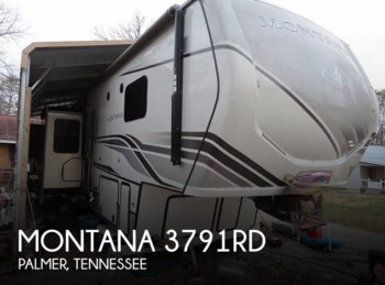 Used 2022 Keystone Montana 3791RD available in Palmer, Tennessee