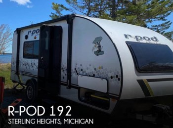 Used 2022 Forest River R-Pod 192 available in Sterling Heights, Michigan