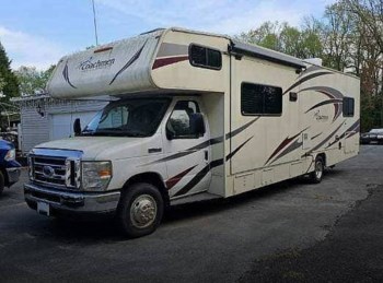 Used 2018 Coachmen Freelander 31BH available in Laurel, Delaware