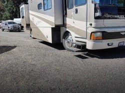 Used 2006 Fleetwood Discovery 39L available in Port Orchard, Washington