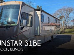 Used 2016 Winnebago Sunstar 31BE available in Antioch, Illinois