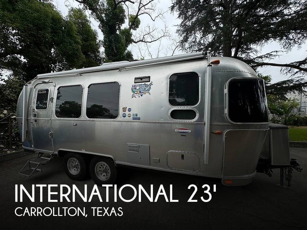 Used 2019 Airstream International Signature 23FB available in Princeton, Texas