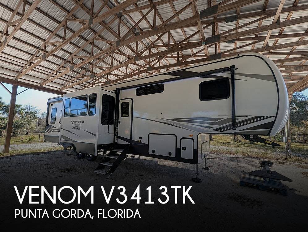Used 2022 K-Z Venom V3413TK available in Punta Gorda, Florida