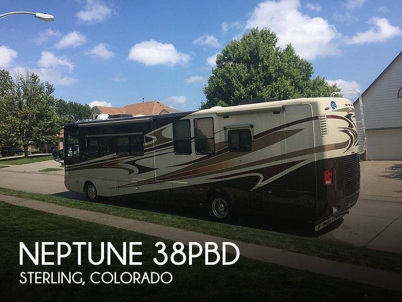 Used 2009 Holiday Rambler Neptune 38PBD available in Sterling, Colorado