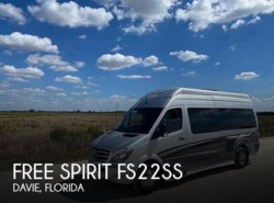 Used 2014 Leisure Travel Free Spirit FS22SS available in Davie, Florida