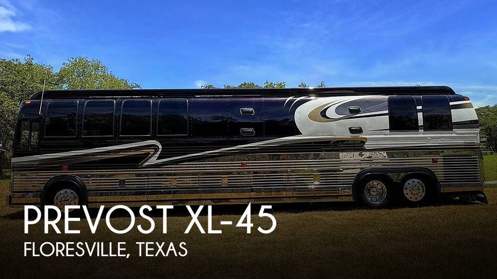 Used 1993 Prevost Prevost XL-45 available in Floresville, Texas