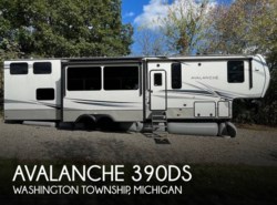 Used 2022 Keystone Avalanche 390DS available in Washington Township, Michigan