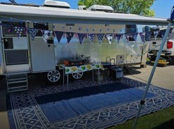 Used 2021 Airstream Flying Cloud 25FB TWIN available in West Sacramento, California