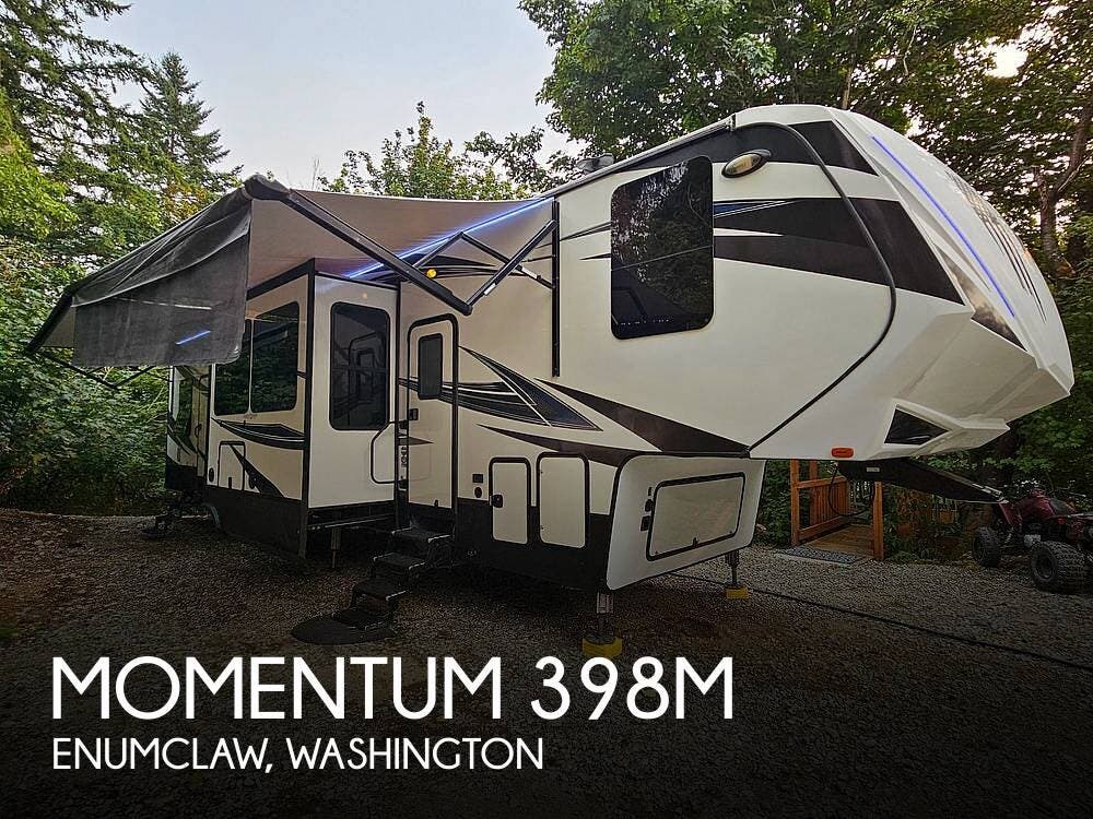 Used 2018 Grand Design Momentum 398M available in Enumclaw, Washington