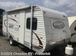 Used 2014 Jayco Jay Flight Swift 184BH available in Frederick, Maryland