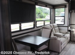 New 2021 Dutchmen Yukon 400RL available in Frederick, Maryland