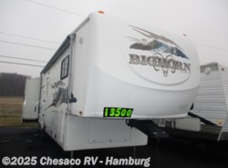 Used 2006 Heartland Bighorn 3055 available in Shoemakersville, Pennsylvania