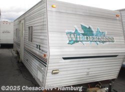Used 2003 Fleetwood Wilderness 25J available in Shoemakersville, Pennsylvania