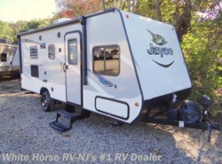 Used 2017 Jayco Jay Feather 7 19BH available in Williamstown, New Jersey