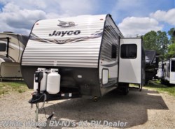 New 2019 Jayco Jay Flight 32TSBH 2-Bdrm Triple Slide with Outside Kitchen available in Williamstown, New Jersey