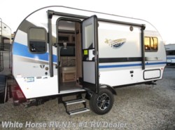 New 2019 Jayco Hummingbird 17RK Front Queen w/U-Dinette & Fridge Slideout available in Williamstown, New Jersey