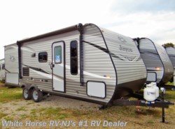 New 2020 Jayco Jay Flight SLX 224BH Front Bedroom Rear Bath available in Williamstown, New Jersey