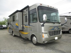 Used 2008 Safari Compression 37SBD Double Slide, Rear 10' 6